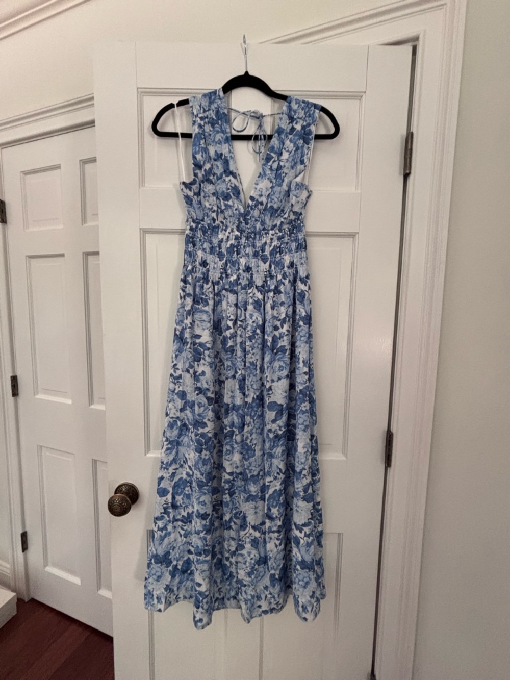 Abercrombie & Fitch Blue Floral Maxi Dress - Medium (NWT) - Picture 2 of 5